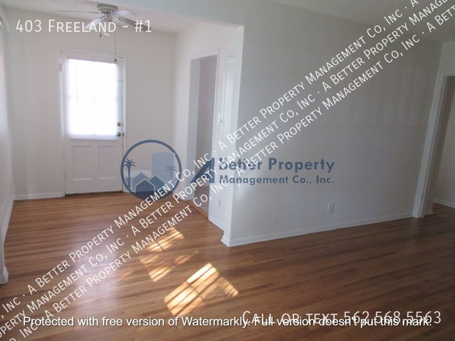 403 E Freeland St in Long Beach, CA - Building Photo