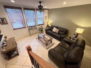 590 Amador Ln in West Palm Beach, FL - Building Photo - Building Photo