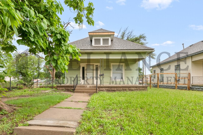 property at 1405 S Ida St