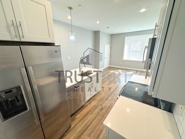 1712 N Marshall St in Philadelphia, PA - Building Photo - Building Photo