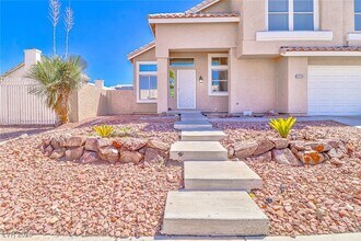 1713 Elsinore Ave in Henderson, NV - Building Photo - Building Photo