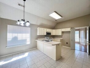 9347 Garden Woods Dr in Memphis, TN - Building Photo - Building Photo