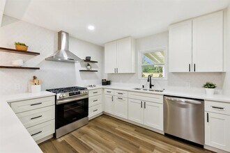 202 E Caddo St in Austin, TX - Building Photo - Building Photo