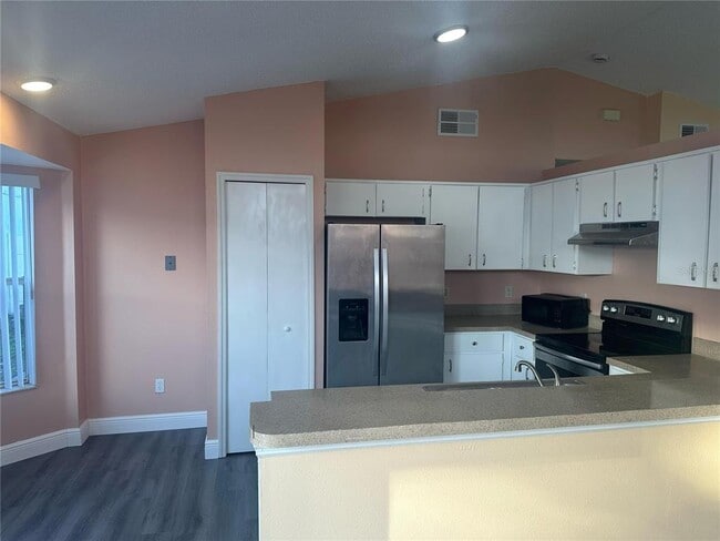 2338 Harbor Town Dr in Kissimmee, FL - Building Photo - Building Photo