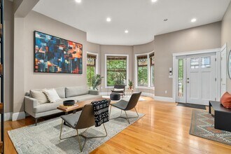 23 Harvard Ave in Brookline, MA - Building Photo - Building Photo