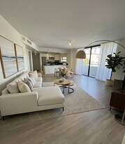 6830 Indian Creek Dr in Miami Beach, FL - Building Photo