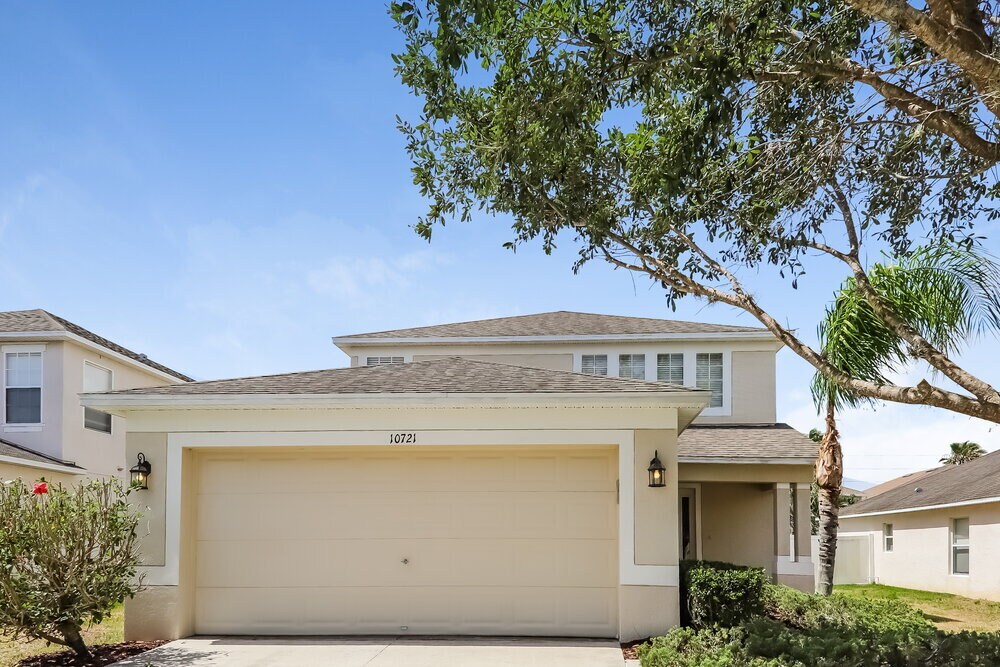 10721 Shady Preserve Dr in Riverview, FL - Building Photo