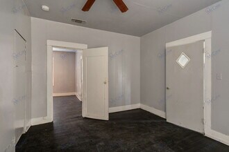 1209 Gladiolus St in Wichita Falls, TX - Building Photo - Building Photo