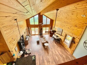 7 Cobble Dr in Hinesburg, VT - Building Photo - Building Photo