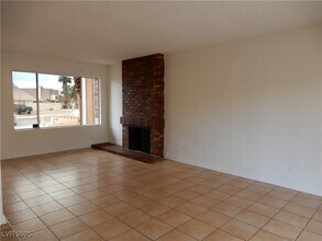 3163 Panocha St in Las Vegas, NV - Building Photo - Building Photo
