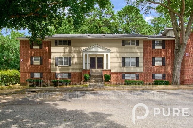 property at 601 Riverhill Cir
