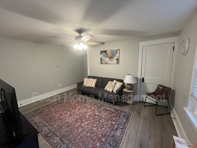 834 W Main St in Palmyra, PA - Building Photo - Building Photo