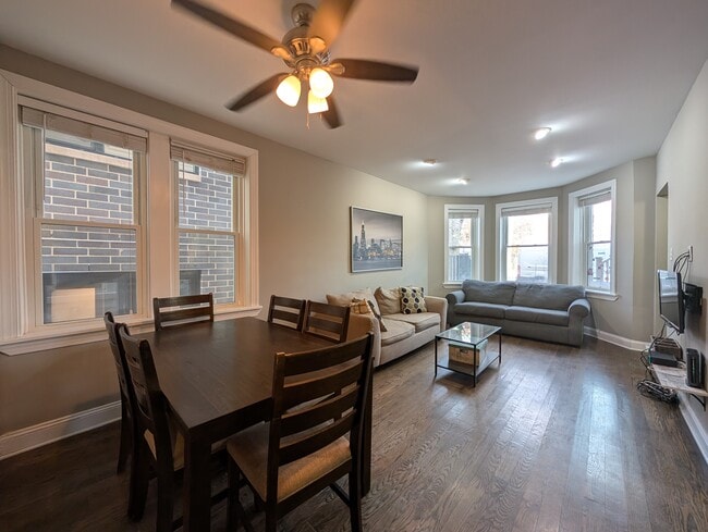 1911 W Addison St, Unit 1