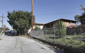 North Hollywood Apartments in North Hollywood, CA - Building Photo - Building Photo