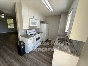 1507 McAnear St in Cleburne, TX - Building Photo - Building Photo