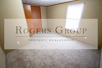 519 Cedar Cove Rd in Henderson, NC - Building Photo - Building Photo