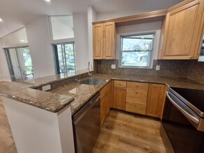 22295 Timberly Dr in Boca Raton, FL - Foto de edificio - Building Photo