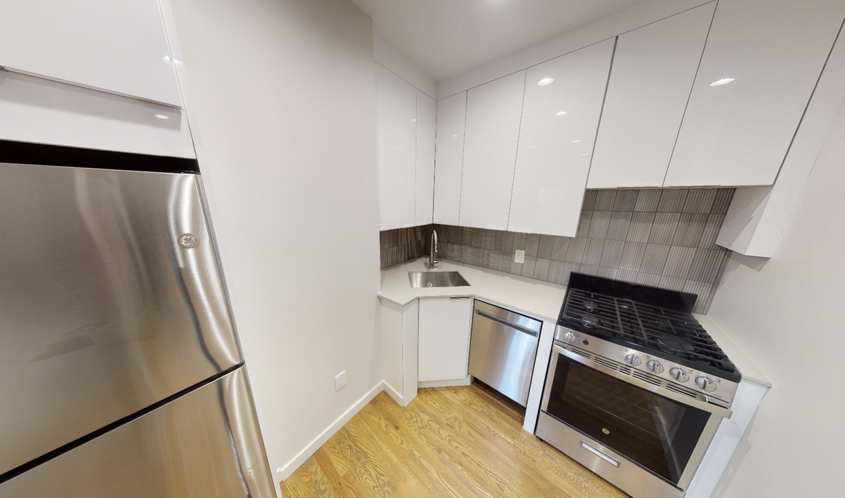 509 Franklin St, Unit 2 in Cambridge, MA - Building Photo