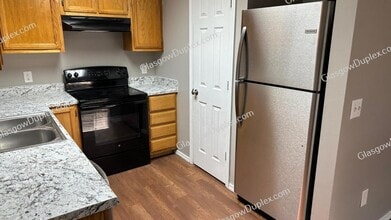 106 Olivia Dr in Glasgow, KY - Building Photo - Building Photo