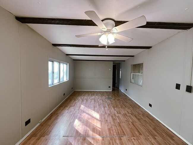 property at 1360 E Commercial St