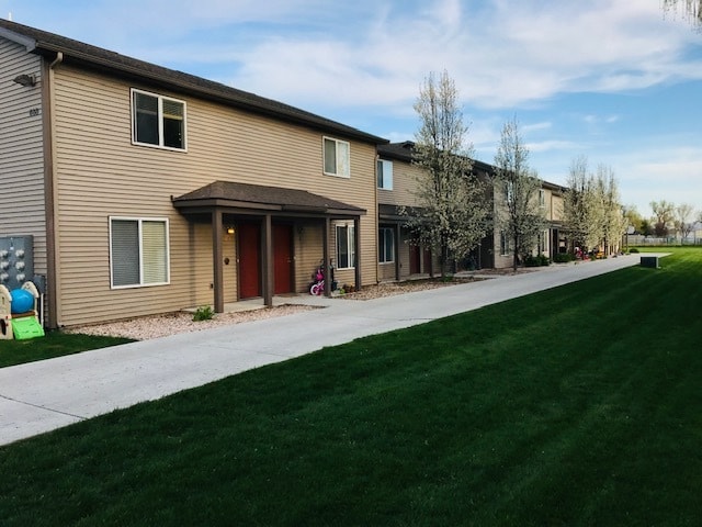 property at 688 W 100 N