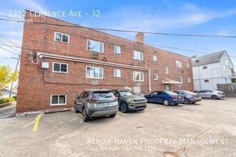 Clarence Plaza Apartments in Lakewood, OH - Building Photo - Building Photo