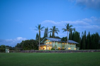 1949 W Kuiaha Rd in Haiku-Pauwela, HI - Building Photo - Building Photo