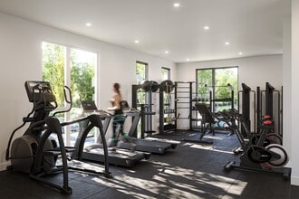 Summit in Oak Creek, WI - Building Photo - Building Photo