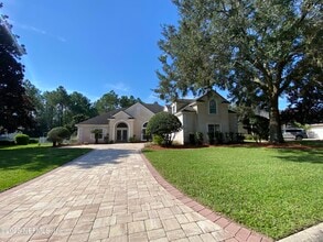 7849 Rittenhouse Ln in Jacksonville, FL - Building Photo - Building Photo