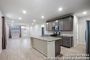 259 Kinsley Wy in New Braunfels, TX - Building Photo - Building Photo