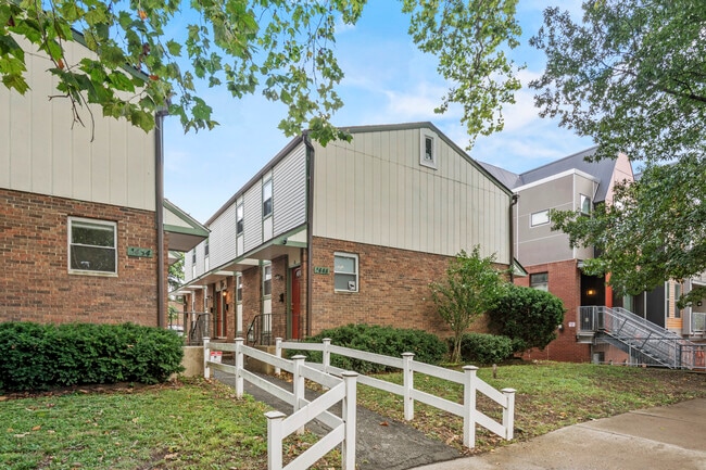 1448 Highland St, Unit A in Columbus, OH - Building Photo - Building Photo