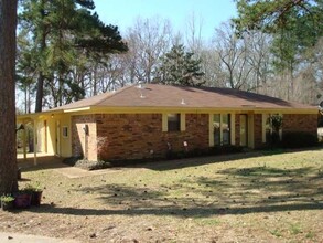 1603 Furman St in Ruston, LA - Building Photo - Building Photo