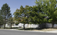 1574 W 300 S in Salt Lake City, UT - Foto de edificio - Building Photo