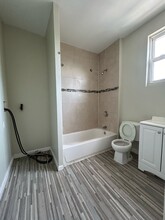 335 S 19th St, Unit Apt 3 in Newark, NJ - Building Photo - Building Photo