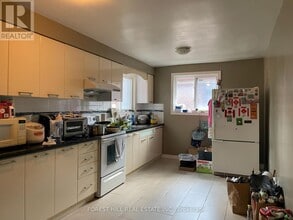 77 Iangrove Terrace in Toronto, ON - Building Photo - Building Photo