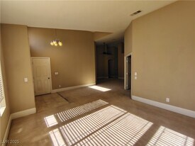9160 Valley Spring Ct in Las Vegas, NV - Building Photo