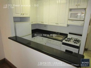1570 1st Avenue-Unit -5G in New York, NY - Building Photo - Building Photo