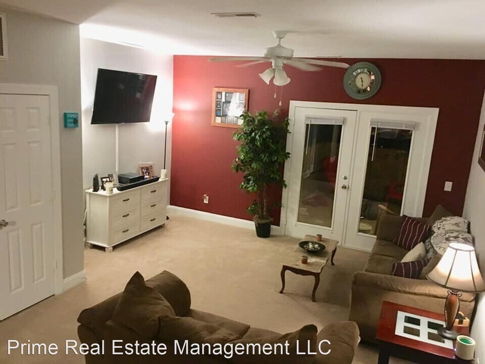 4505 Prior Dr in Wilmington, NC - Building Photo