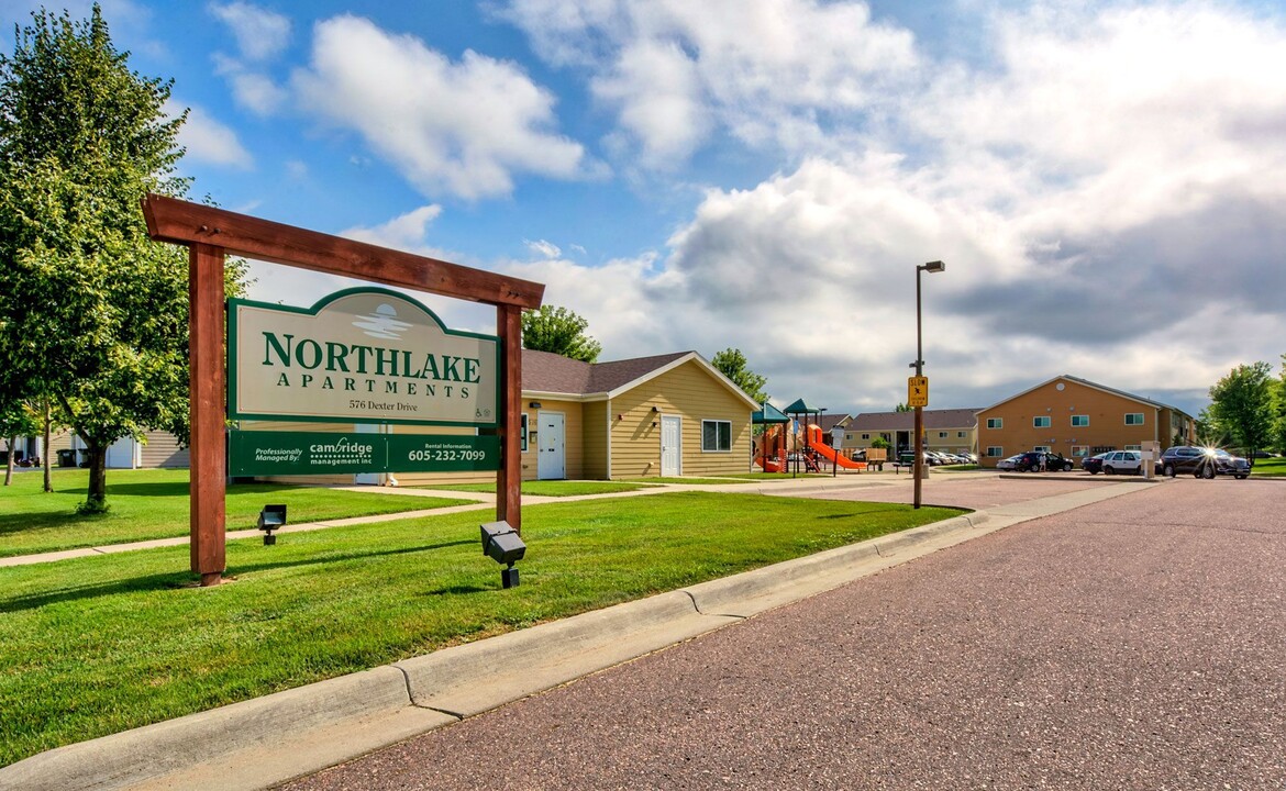 Northlake Apartments in North Sioux City, SD - Foto de edificio