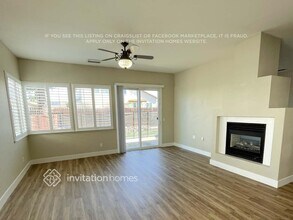 1070 Steele Way, Unit 2306 in Galt, CA - Foto de edificio - Building Photo