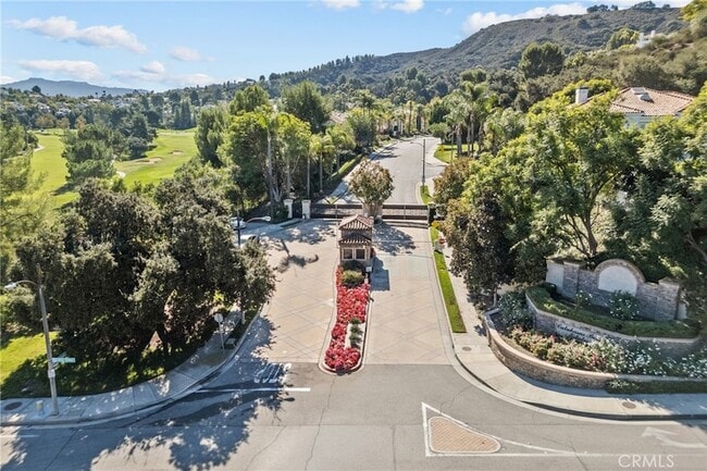 3450 Malaga Ct, Unit 1921-1A in Calabasas, CA - Building Photo - Building Photo