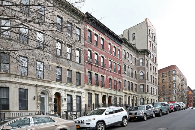 525 W 141st St in New York, NY - Foto de edificio - Building Photo