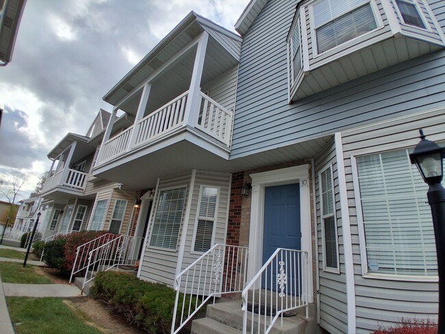 property at 986 900 E