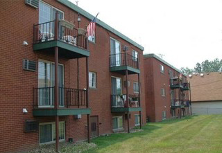 Liberty Circle Apartments in Lorain, OH - Building Photo