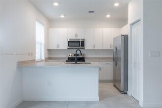 13405 SW 287th St in Homestead, FL - Building Photo - Building Photo