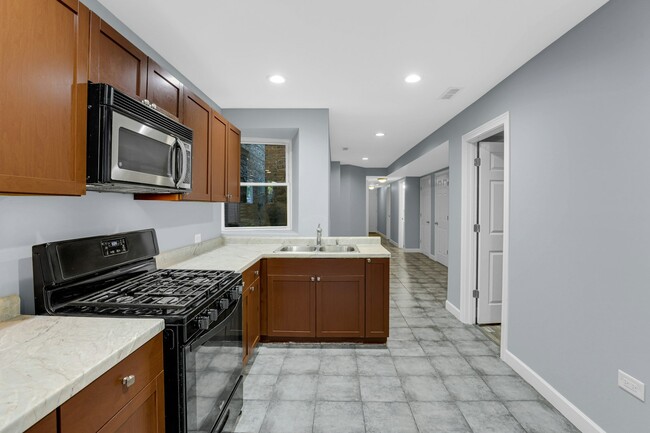 property at 3551 W Douglas Blvd