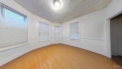 34 Cherokee St, Unit 3 in Boston, MA - Building Photo - Building Photo