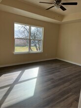 215 W Dunn Ave in Killeen, TX - Building Photo - Building Photo