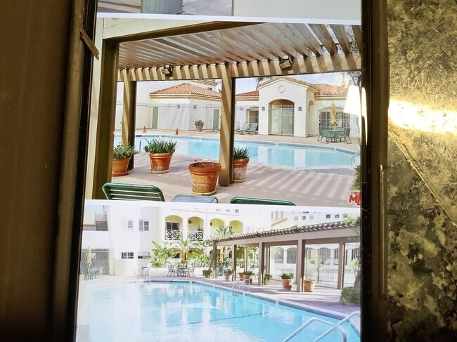5500 Torrance Blvd, Unit Debbie in Torrance, CA - Foto de edificio - Building Photo