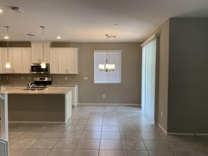 8521 Insignia Ave in Las Vegas, NV - Building Photo - Building Photo